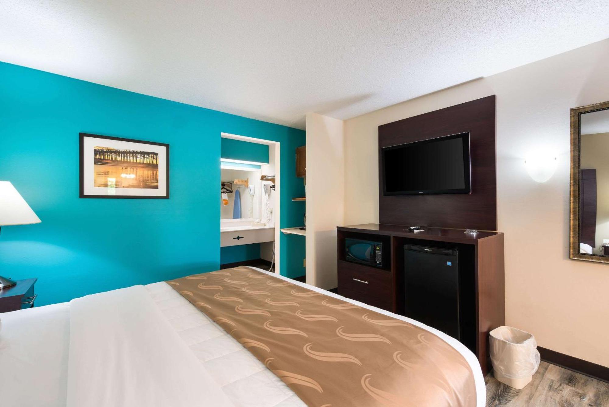 Quality Inn & Suites Rockingham Exteriér fotografie