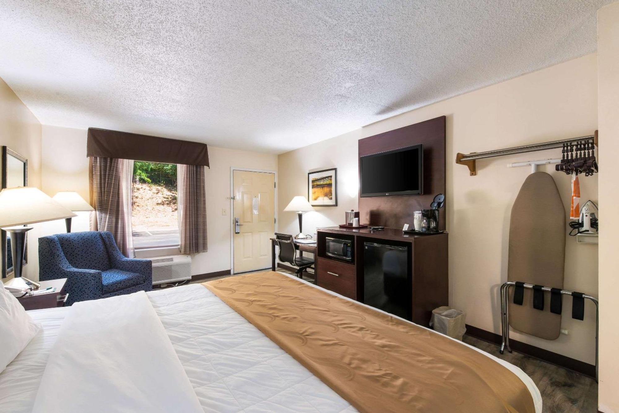 Quality Inn & Suites Rockingham Exteriér fotografie