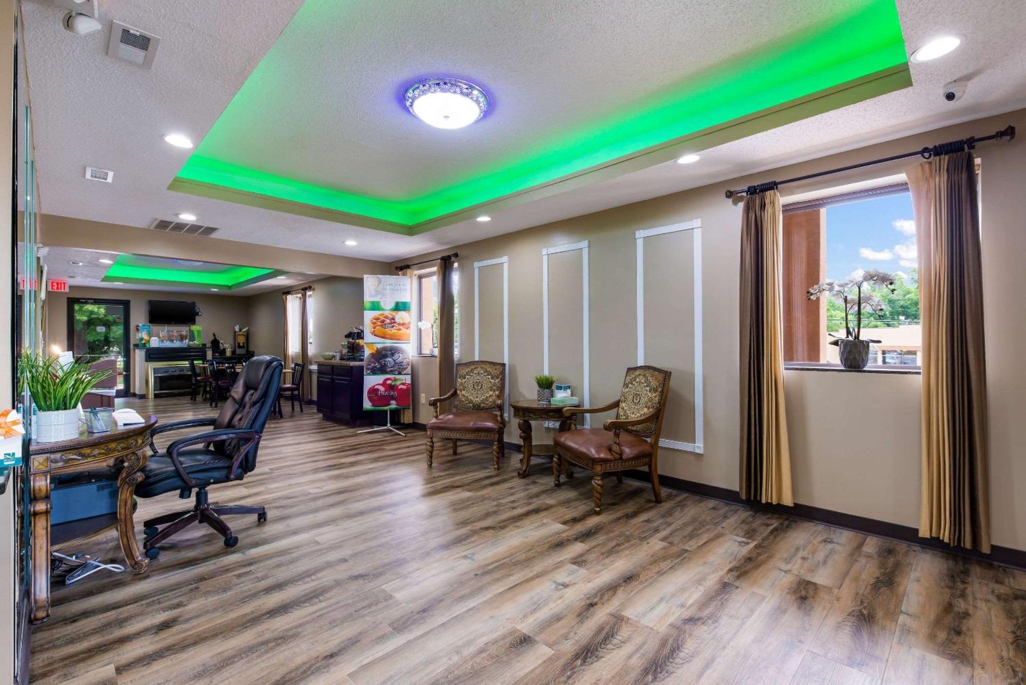Quality Inn & Suites Rockingham Exteriér fotografie