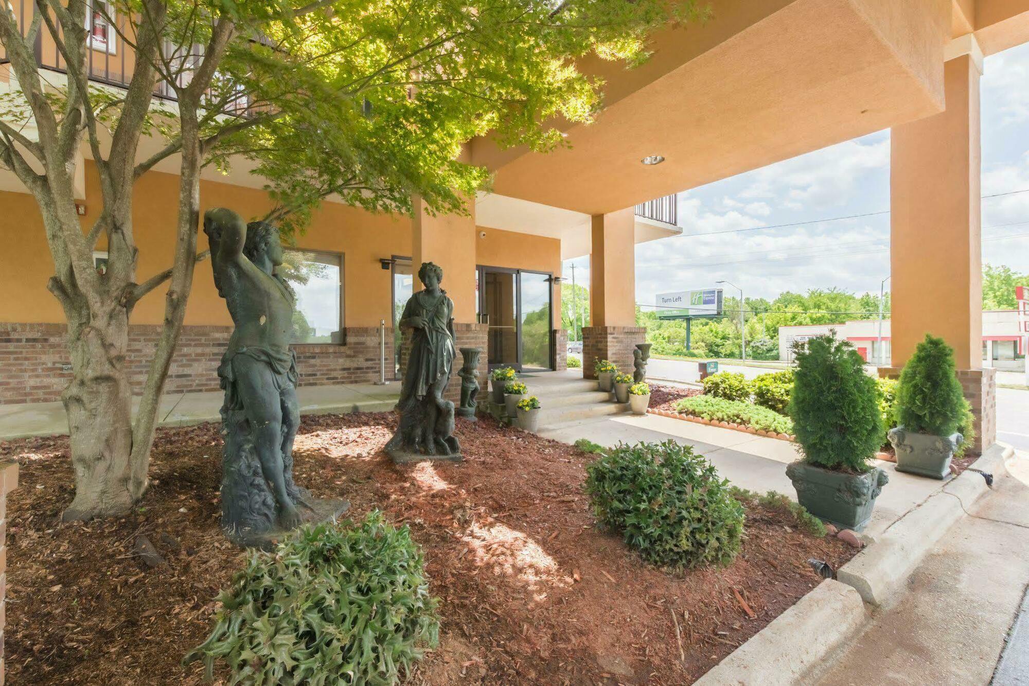 Quality Inn & Suites Rockingham Exteriér fotografie